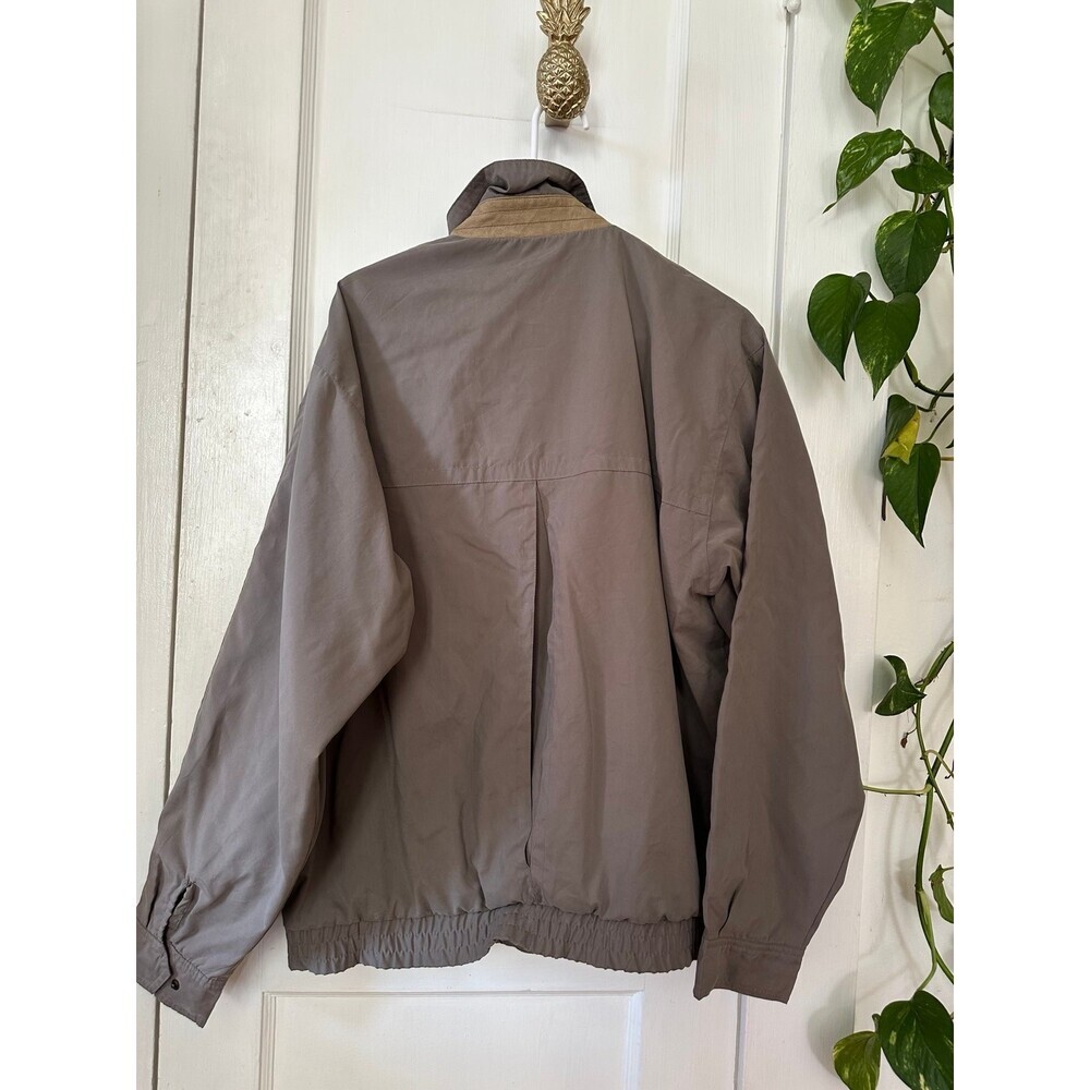 Athletic Tradition men’s size medium jacket - Picture 6 of 7